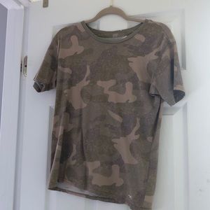 Camo tee